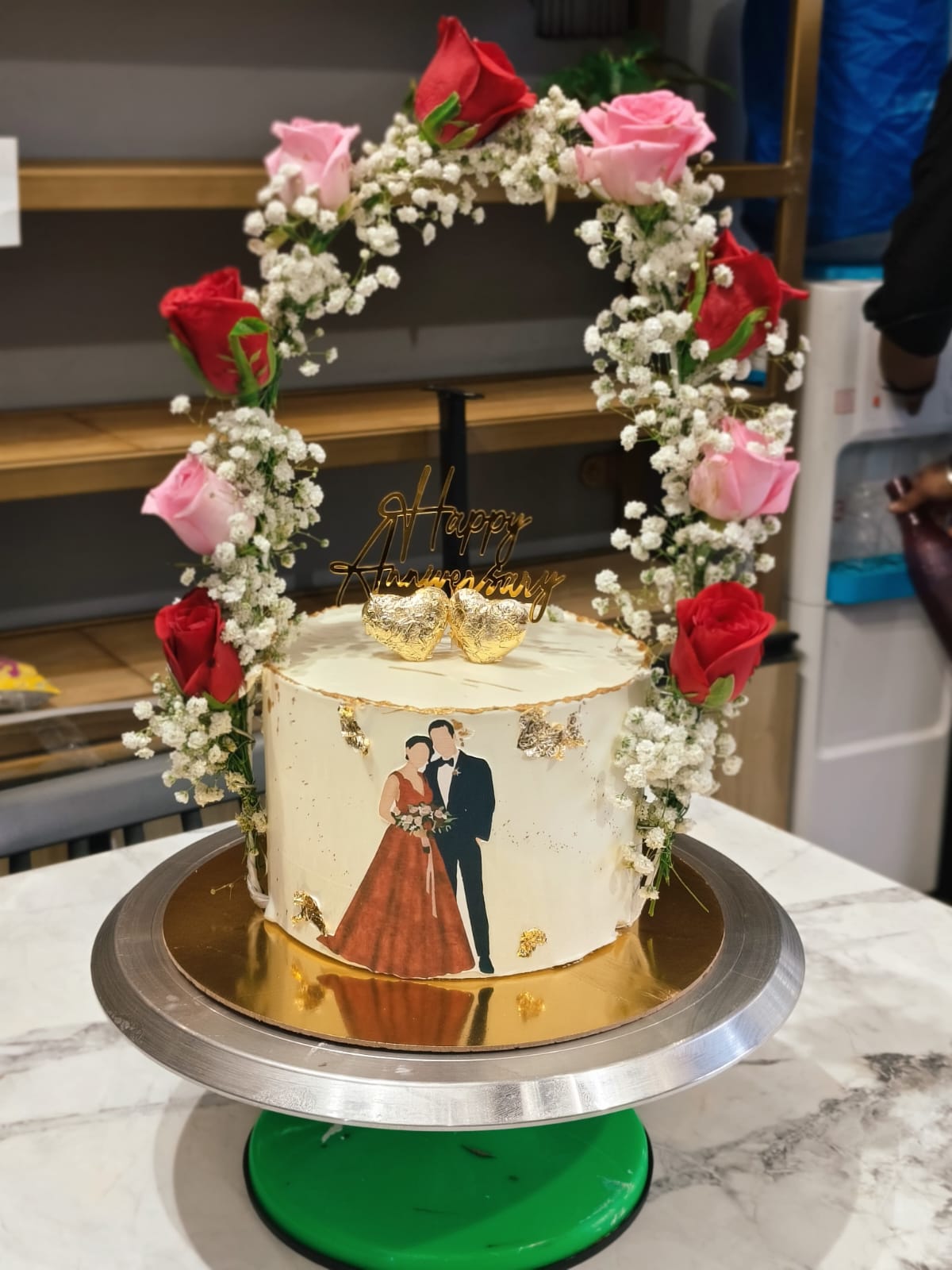 Elegant wedding cake design in Hyderabad